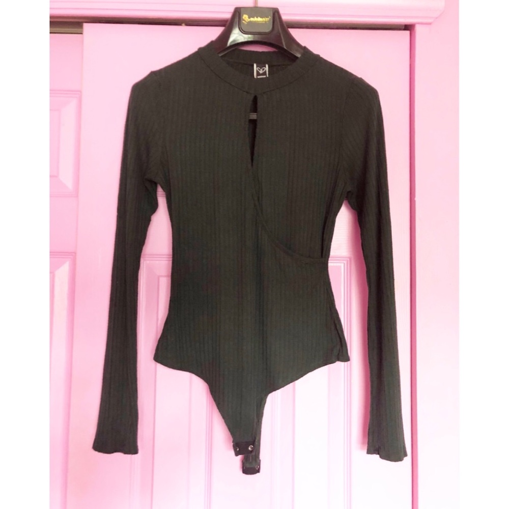 Windsor Olive Green Hi-Neck Bodysuit Chest Cutout